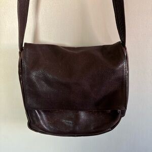 SVEN Berkeley Rich Brown Leather Crossbody Envelope Style Shoulder Bag Purse 8x9